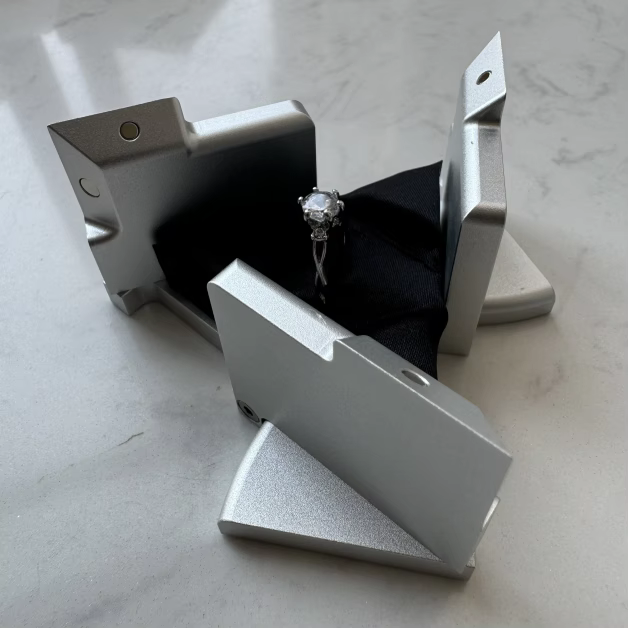 AlloyCube Ring Box